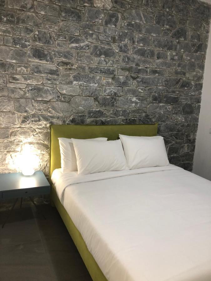 Elion Luxury Apartments Каламата Екстериор снимка
