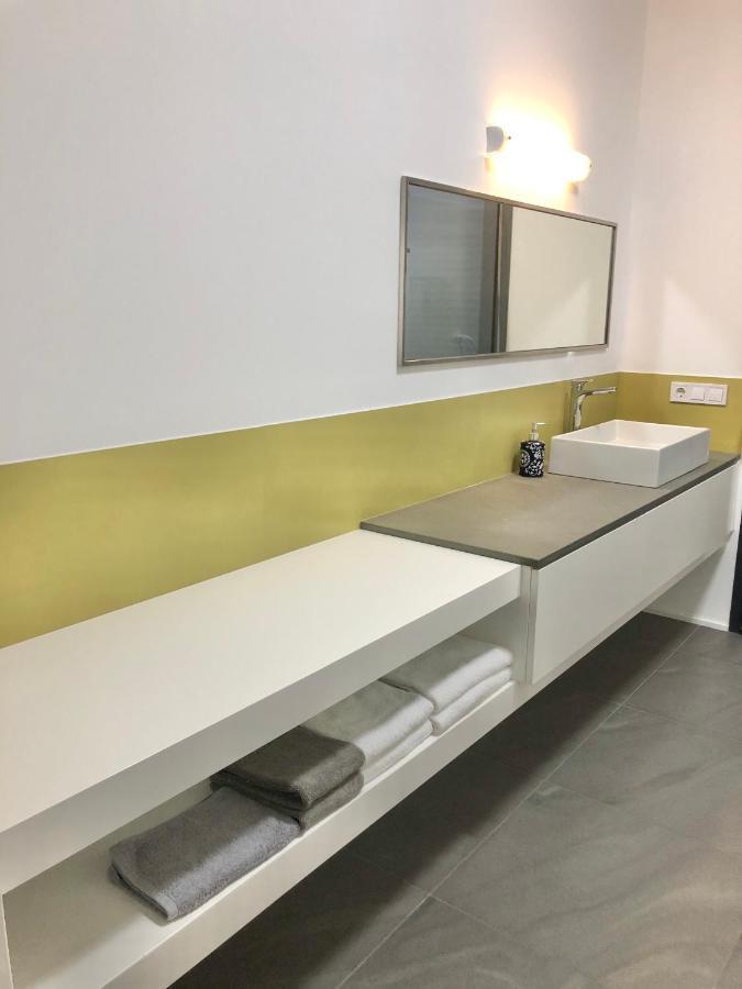 Elion Luxury Apartments Каламата Екстериор снимка