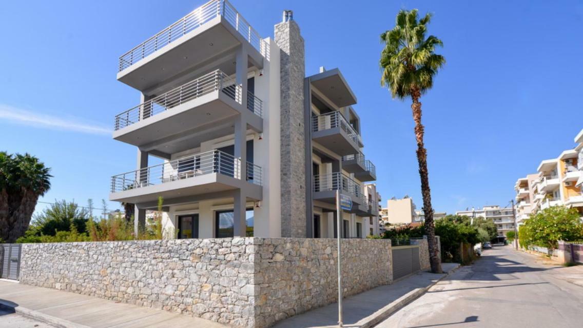 Elion Luxury Apartments Каламата Екстериор снимка